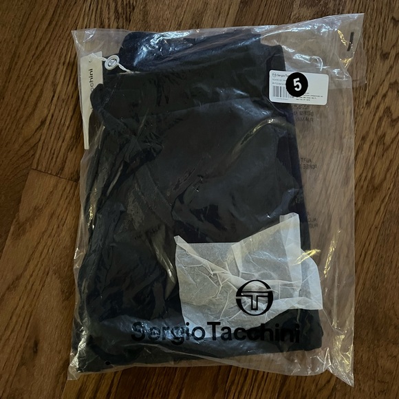 Sergio Tacchini navy sweatpants SMALL NEW - Picture 3 of 4